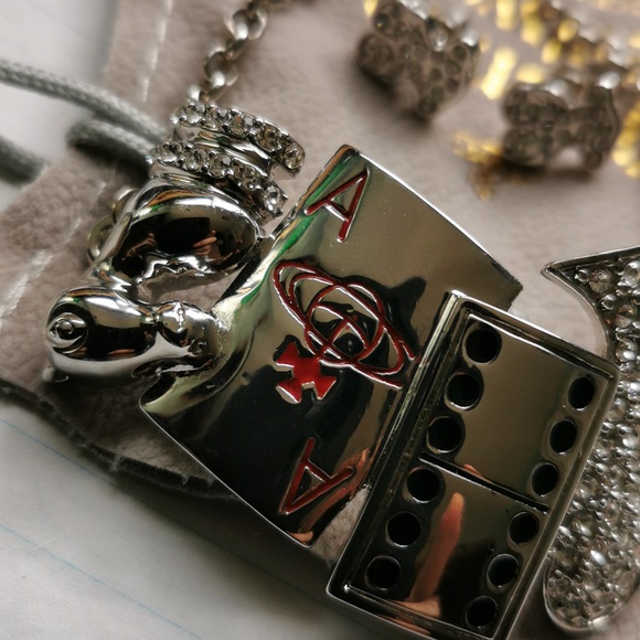 Vivienne Westwood - Picture 2 of 4